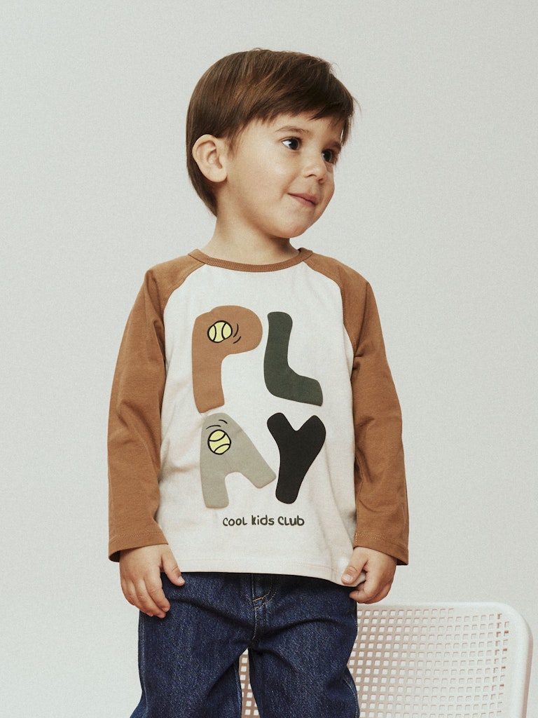 Boys Tilaso Long Sleeve Regular Top-Pumice Stone-Model Front View