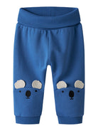 NAME IT Boso Sweat Pant Delft model front view
