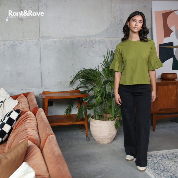 Ladies Nola Wide Leg Black Jean-Model Front View 2