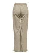 ONLY Laris Life Mid Waist Cashmere Pant Pure Cashmere model front view