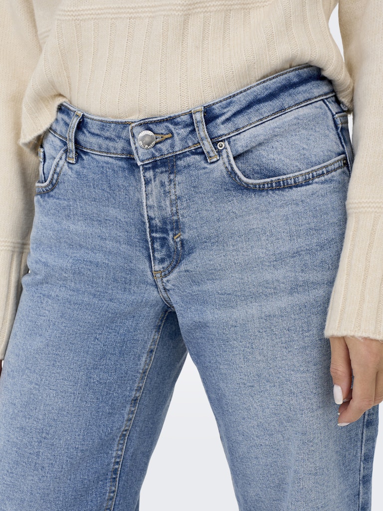 ONLY Juicy Low Waist Wide Leg Denim Jeans Light Blue Denim side view