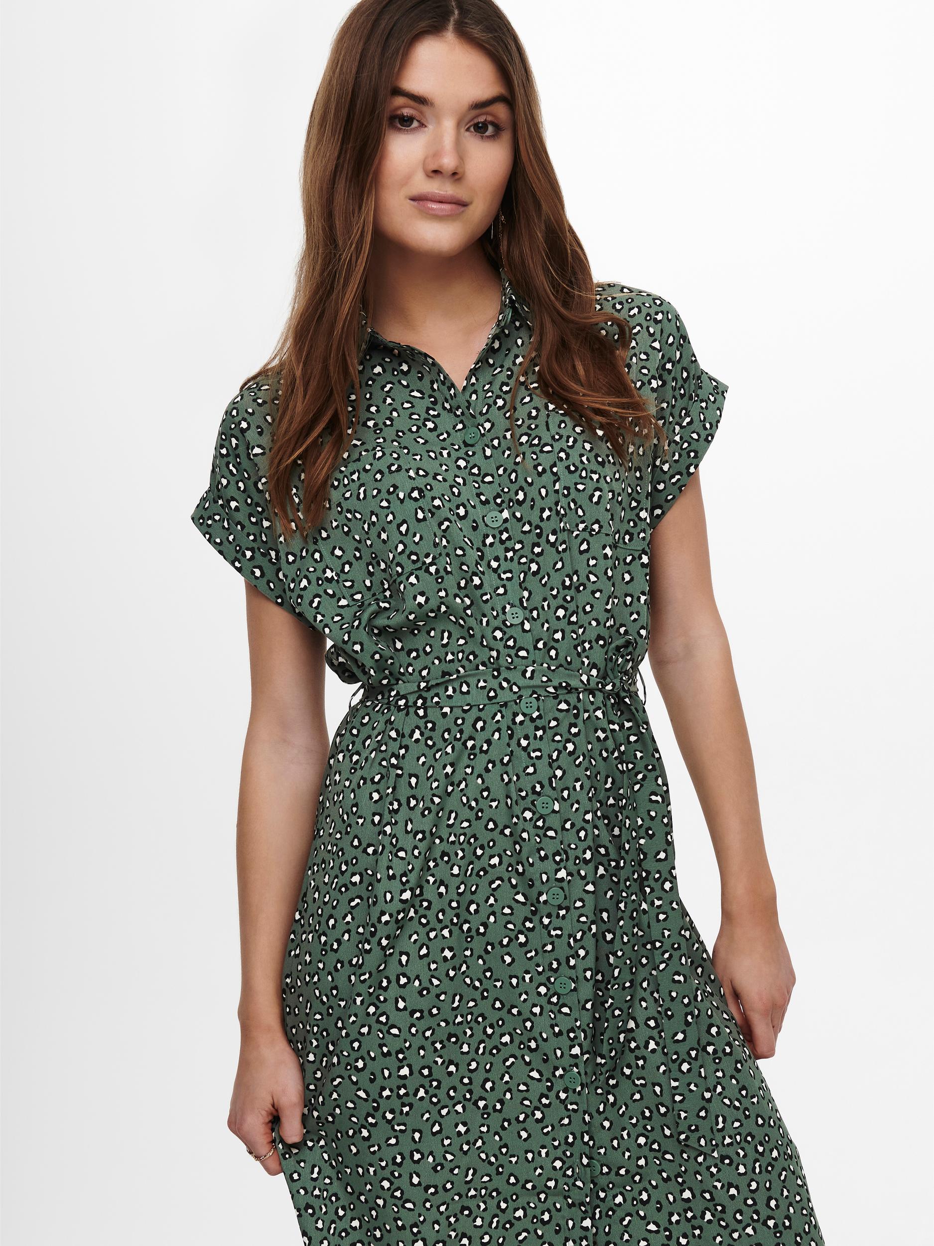 Ladies Hannover Short Sleeve Shirt Dress-Laurel Wreath-Closer View of Front 