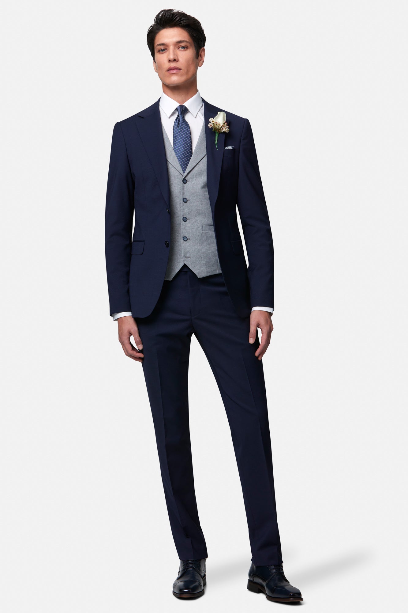 BENETTI Gavin Tapered Grey Waistcoat Grey back view