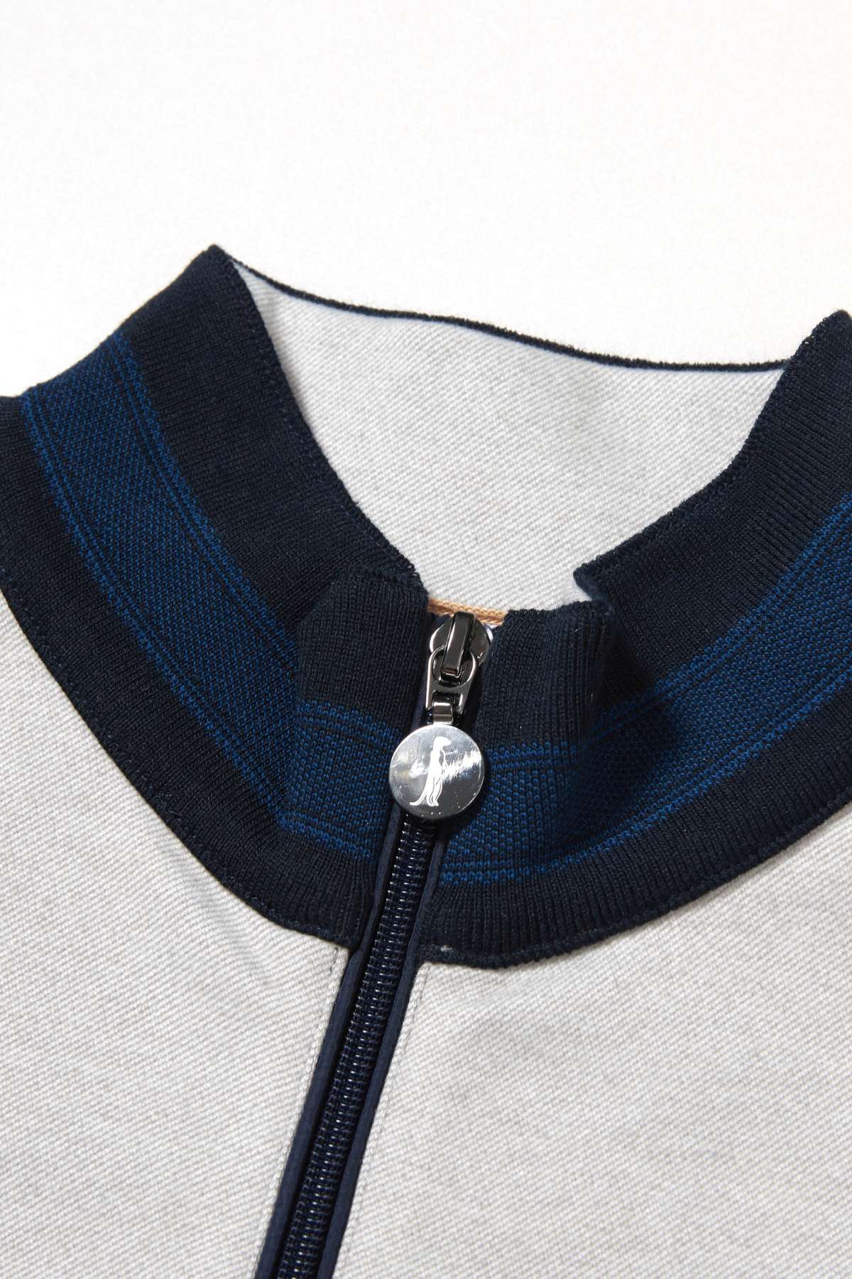 Men's Quinn Silver 1/4 Zip-Collar View