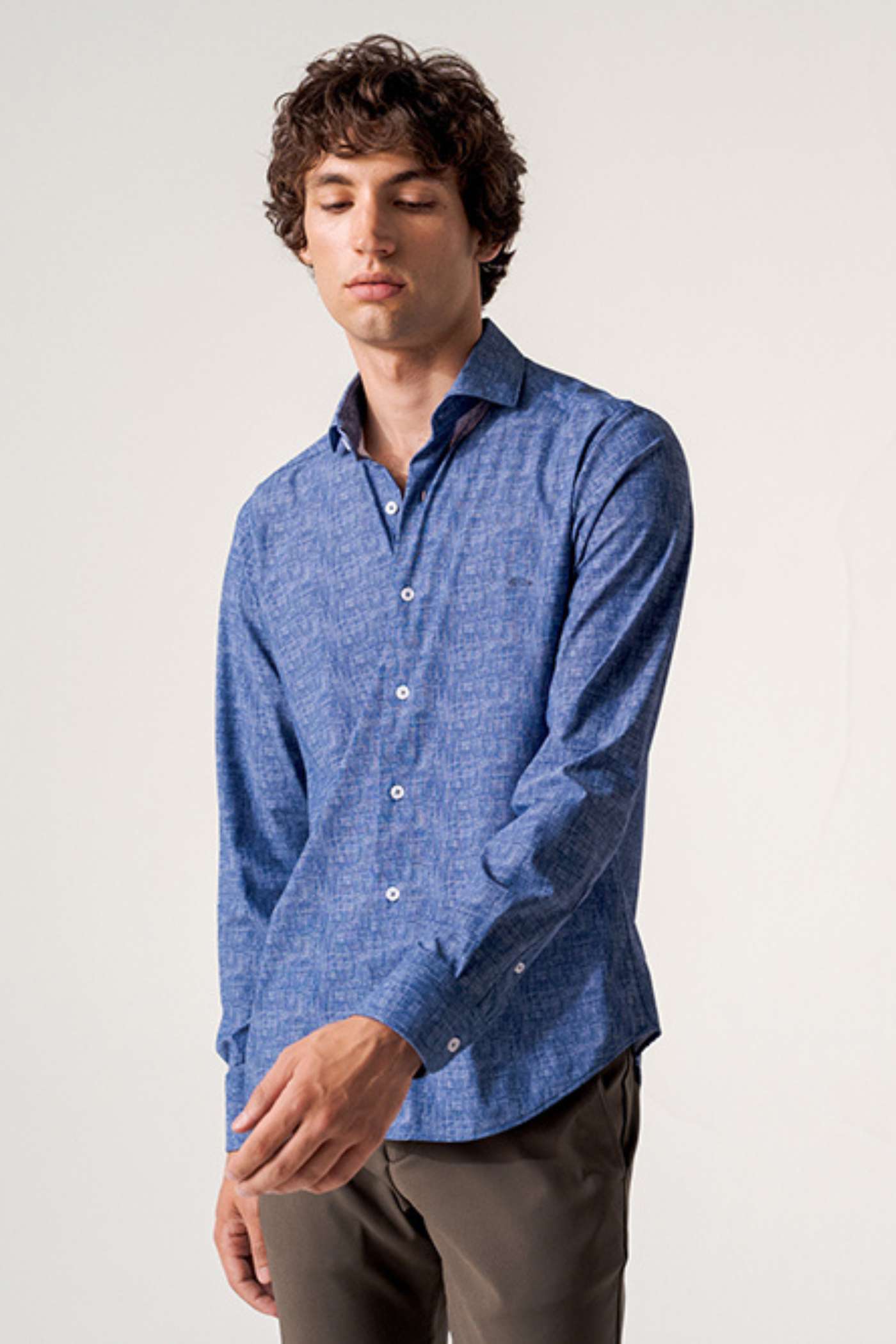 DARIO BELTRAN Aytona Navy Long Sleeve Shirt Navy model front view