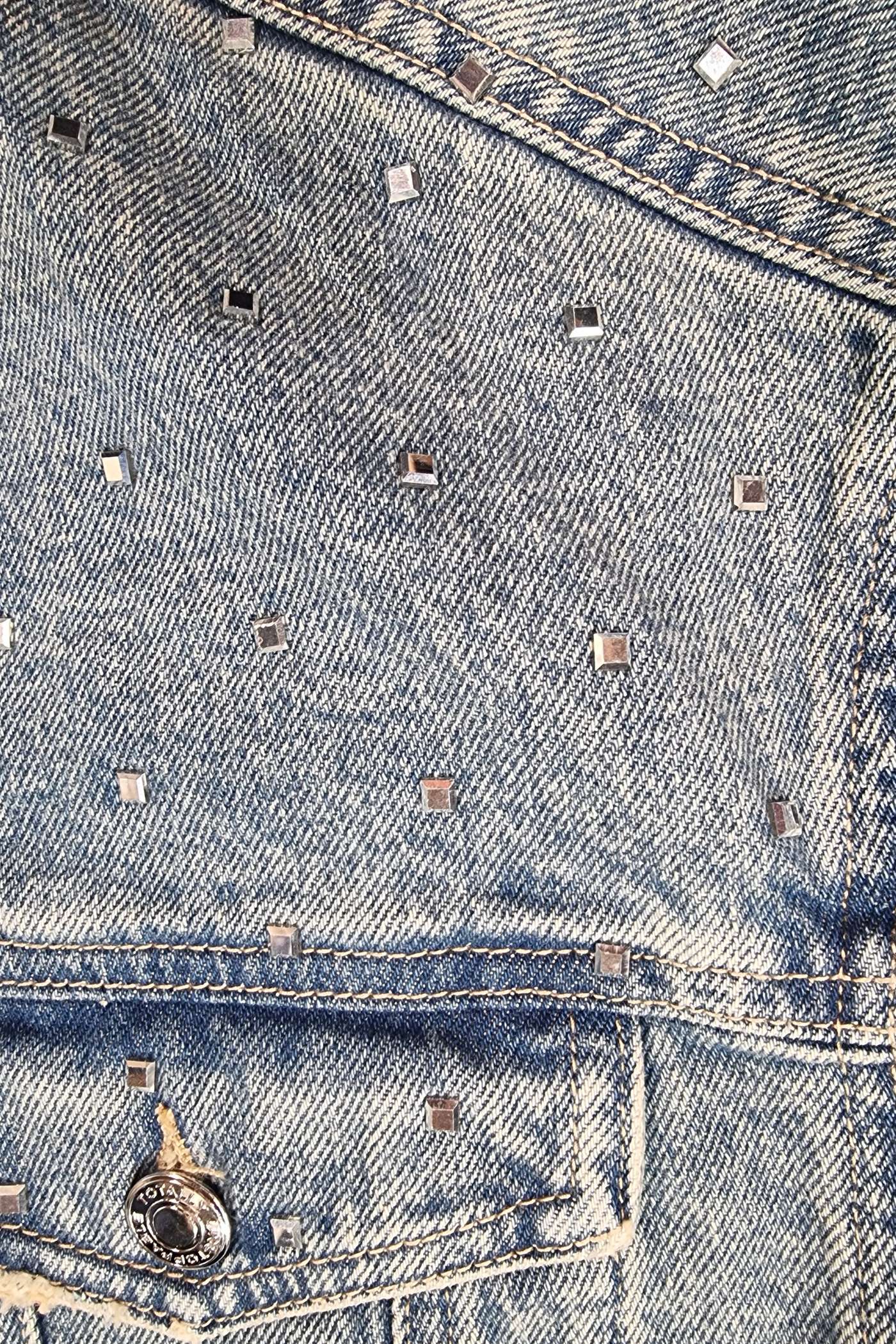 Ladies Denim Jacket-Closer Up View