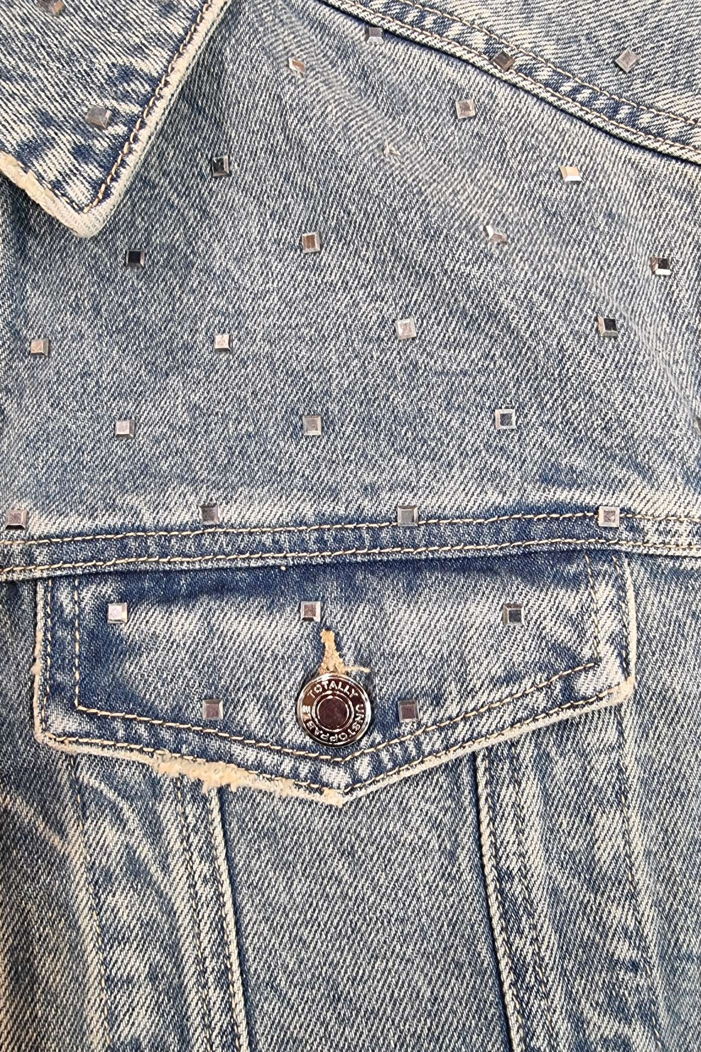 Ladies Denim Jacket-Pocket View