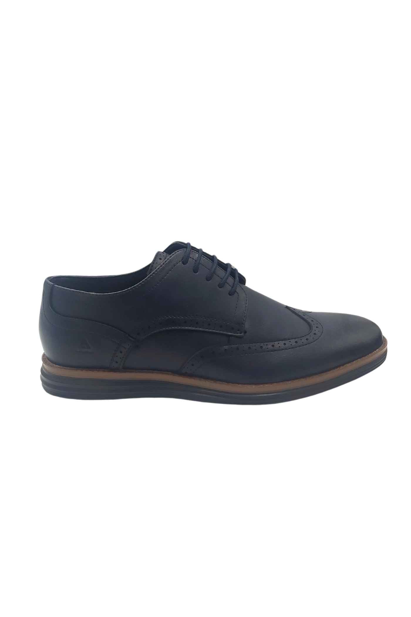 Park & 1st Greenpoint Lace Shoe - Marine Marine model front view
