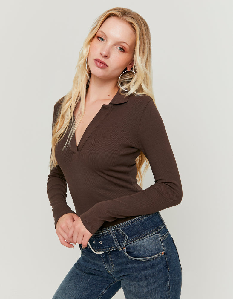 Ladies Brown V-Neck Bodysuit- Side/Front Model View