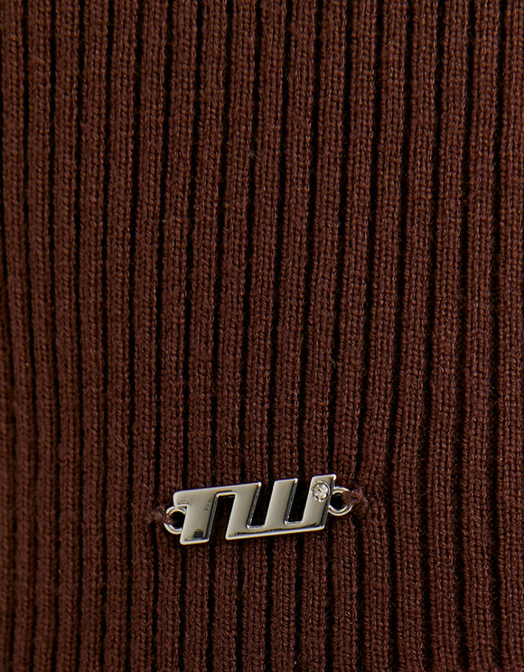 Detail view of ribbed knit on Tally Weijl brown cardigan with logo hardware