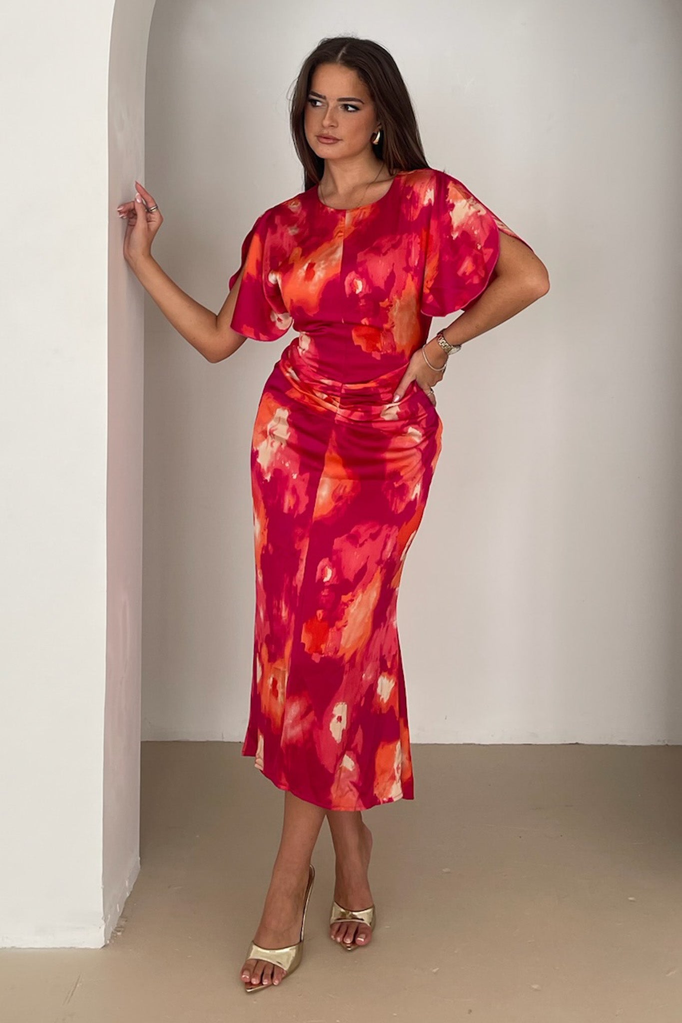 Ladies Cleo Pink Absract Ruched Detail Midi Dress-Model Front View