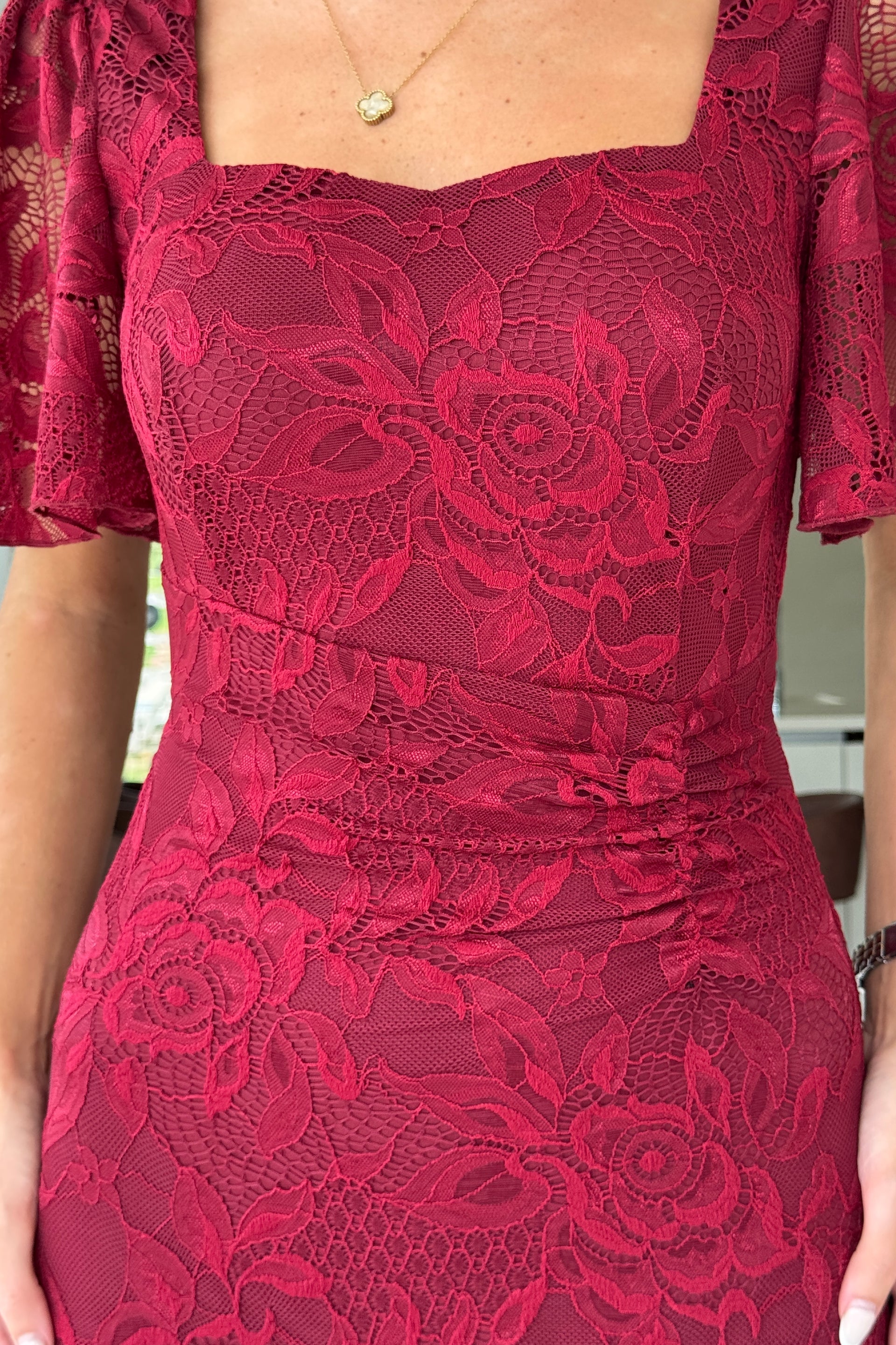 Ladies Heidi Lace Ruched Midi Berry Dress-Close Up View