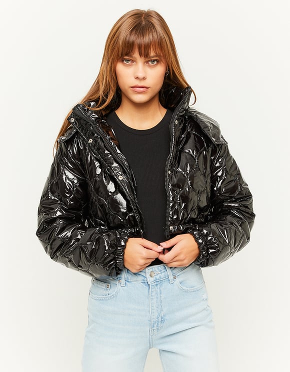 Laides Black Lined Cropped Jacket With Vinyl Effect-Model Front View