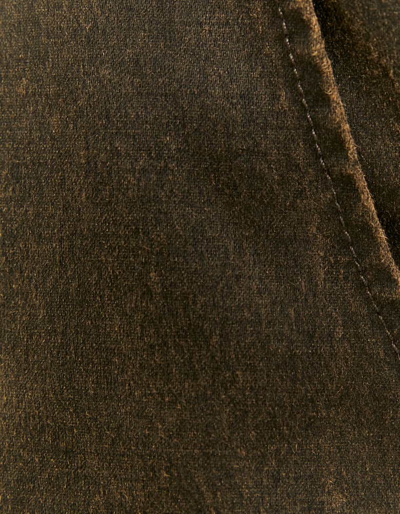 Ladies Green Jacket Corduroy Collar-Close Up View