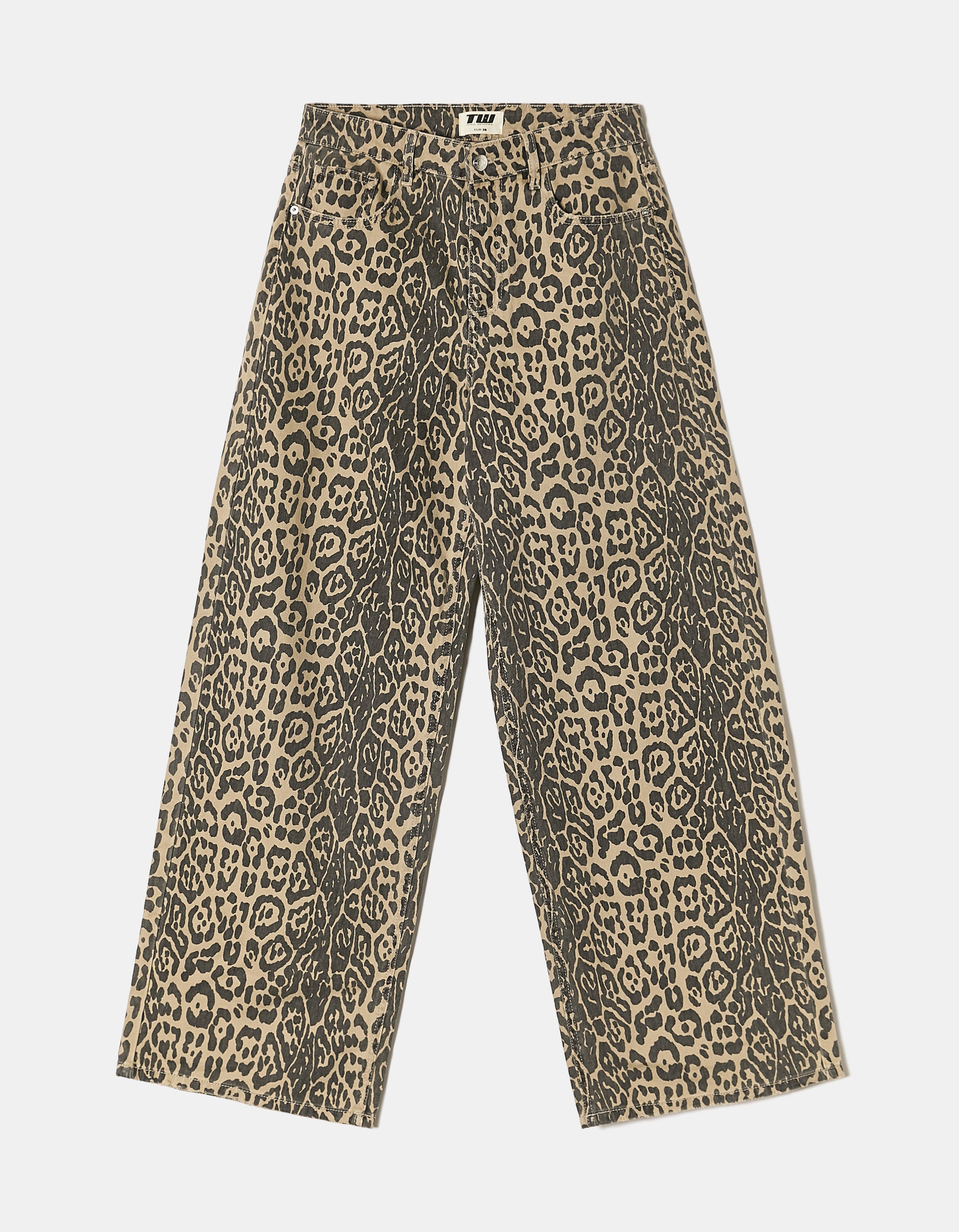 Ladies Mid Waist Leopard Print Skater Jean-Ghost Front View