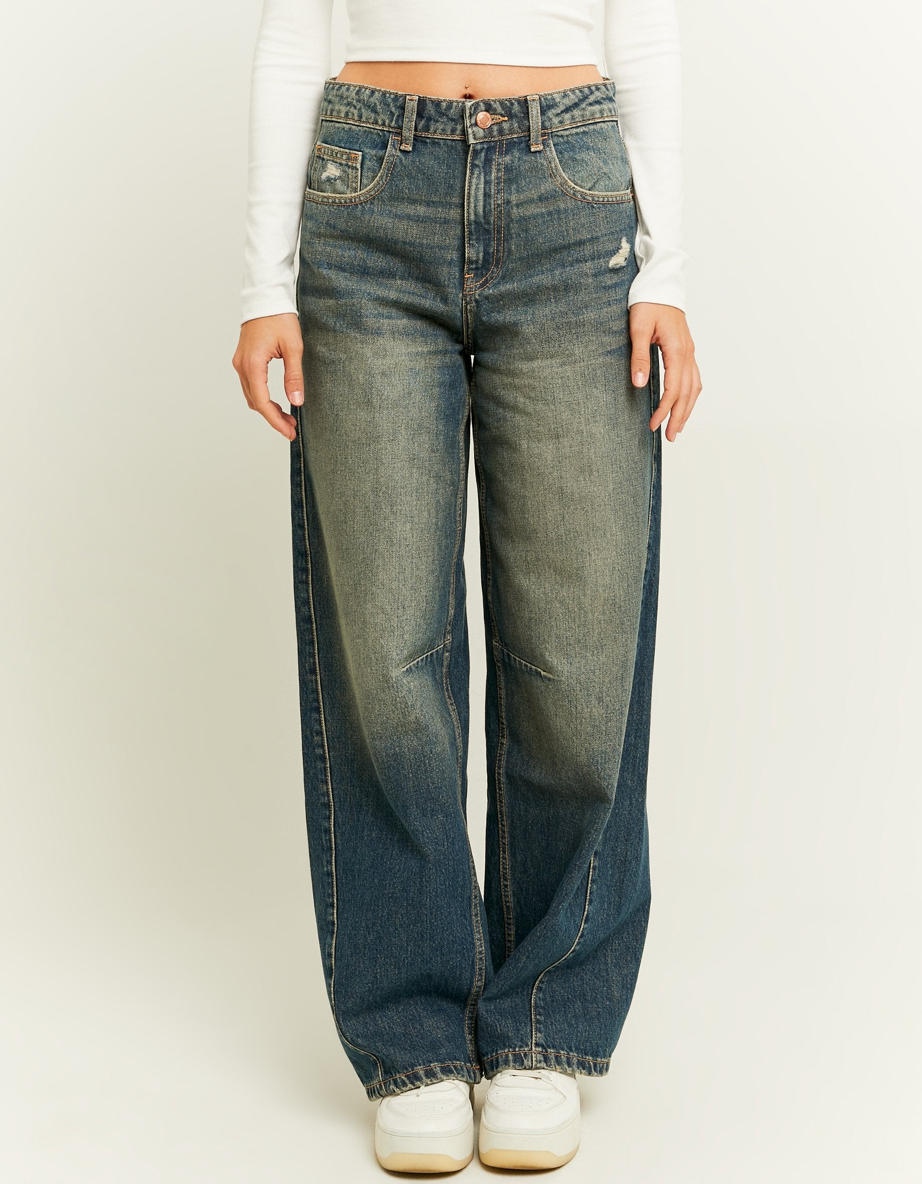 Ladies Dark Wash Skater Jeans-Model Front View