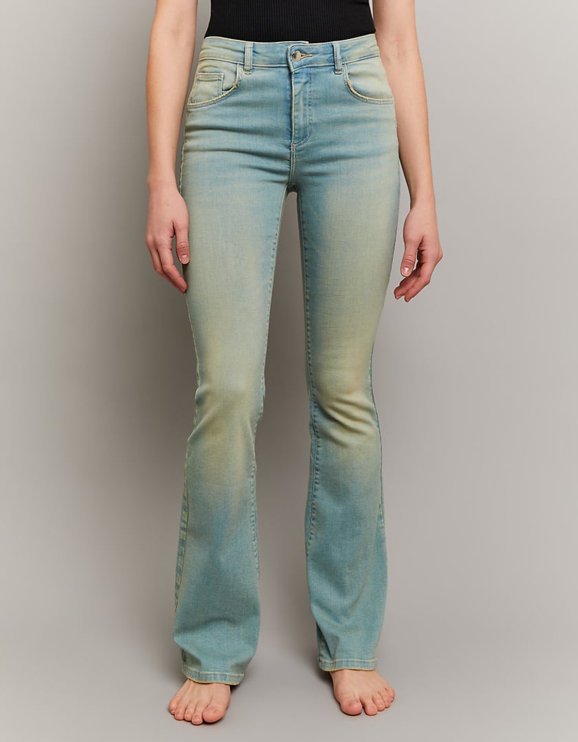 Ladies Push Up Mid Waist Flare Jeans-Model Front View