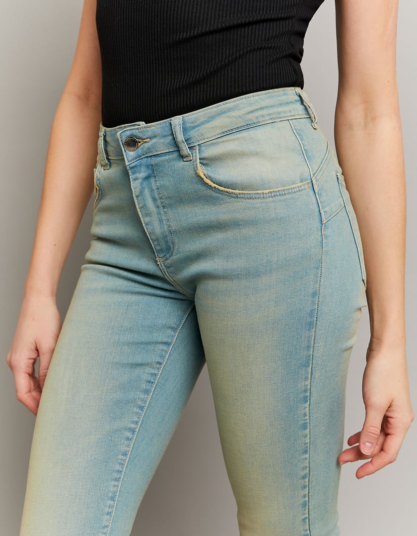 Ladies Push Up Mid Waist Flare Jeans-Waist View