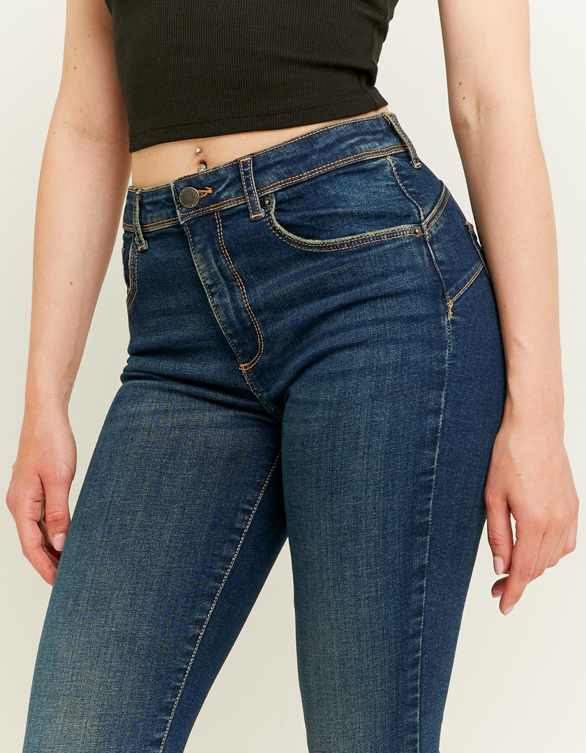 Ladies Mid Waist Skinny Push-Up Jeans-Waist View