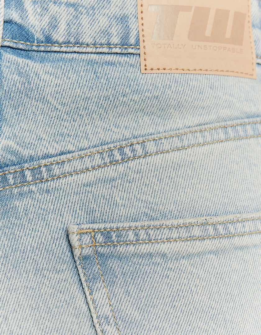 Ladies Comfort Stretch Blue Mom Jeans-Close Up View