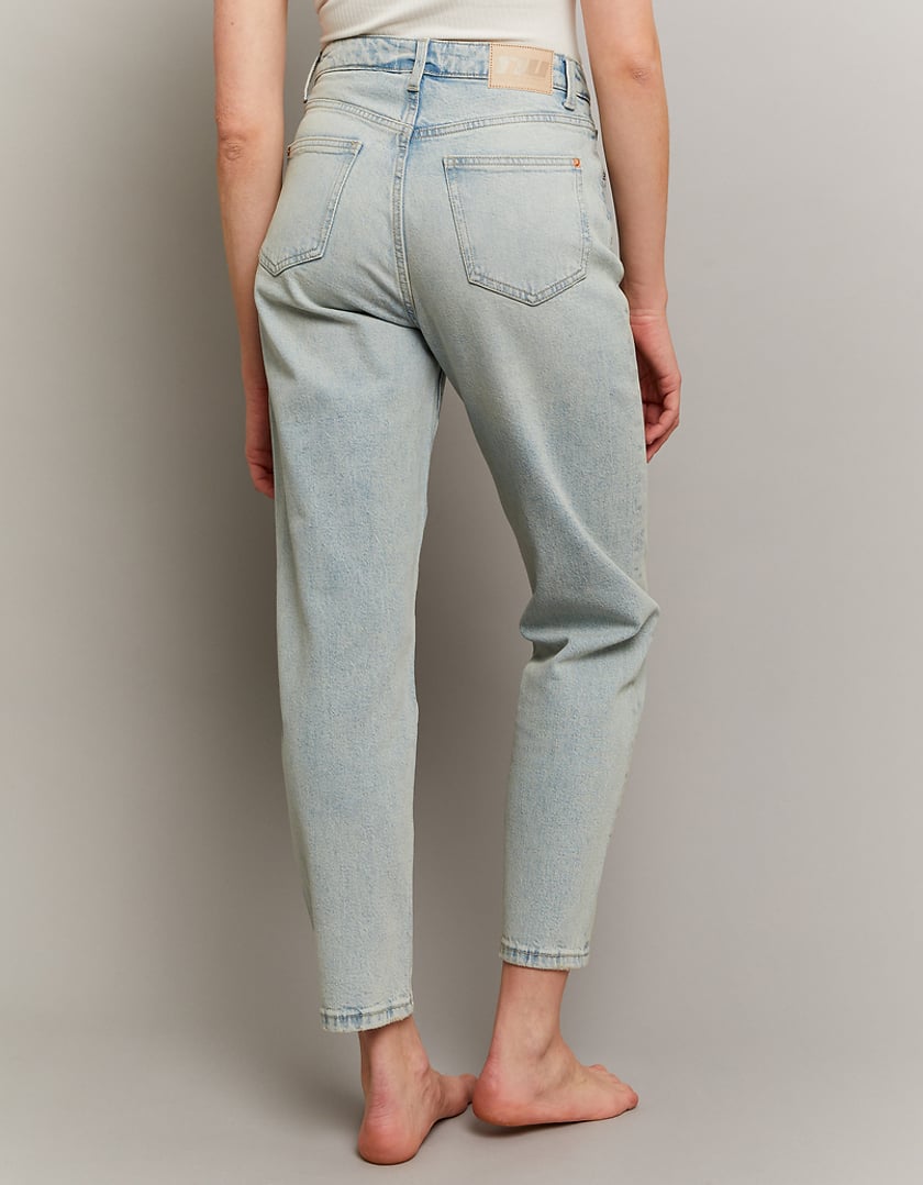 Ladies Comfort Stretch Blue Mom Jeans-Model Back View