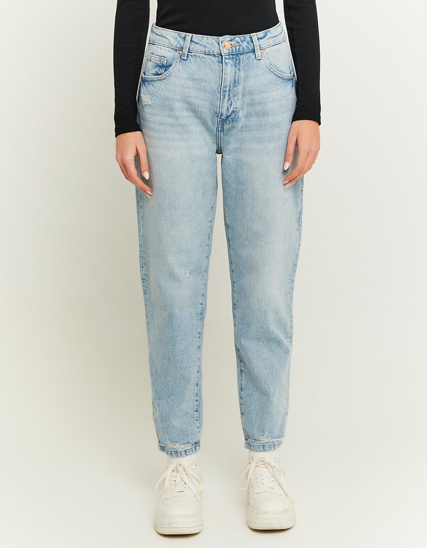 Ladies Comfortable Stretch Mom Jeans-Model Front View