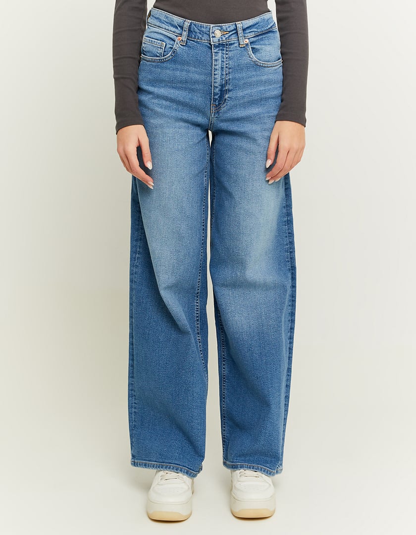 Ladies High Waist Wide Leg Jeans-Model Front View