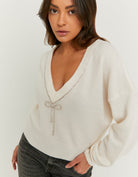 Tally Weijl White Knitted Jumper With Strass Bow White front view
