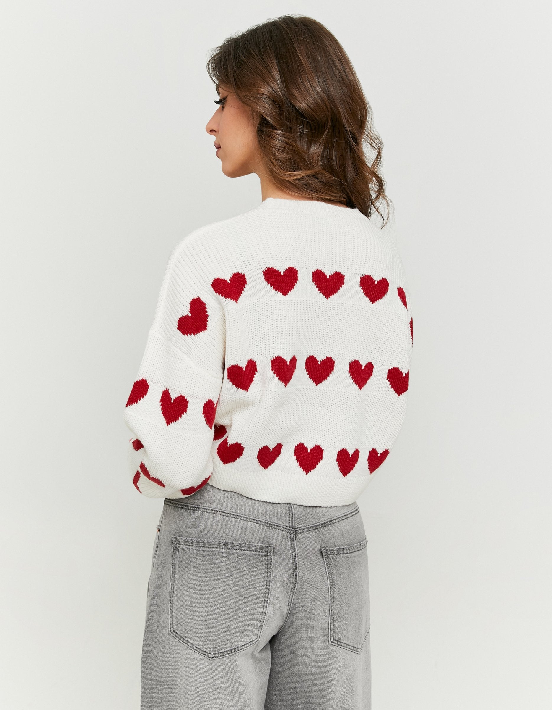 Ladies White Knit Jumper With Heart Pattern-Model Back View