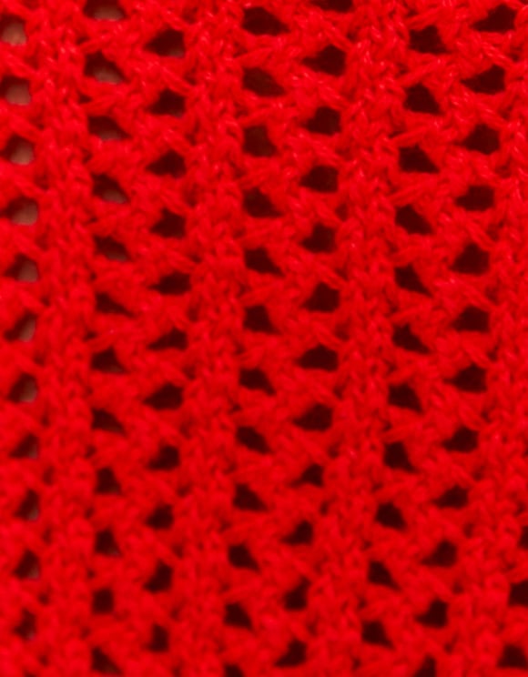 RED CROCHET TOP DETAIL VIEW