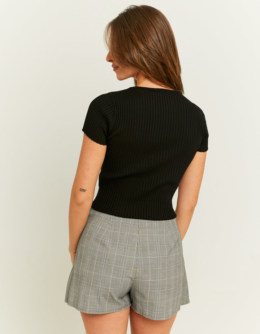 Ladies Checkered Mini Skort-Model Back View