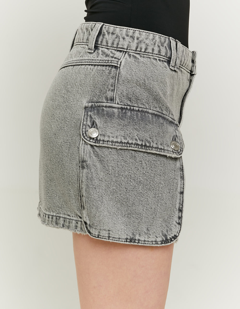 Ladies Grey Denim Skirt With Cargo Pockets-Side View
