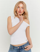 Tally Weijl White Asymmetric Top WHITE model front view