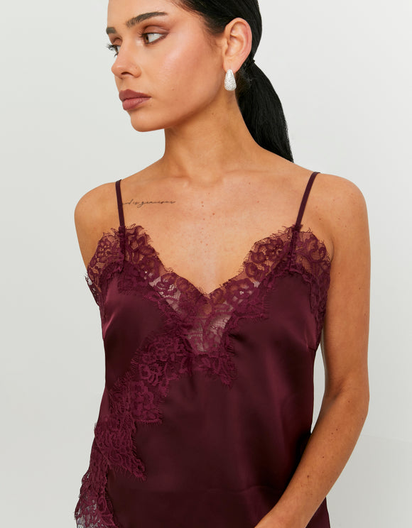 Tally Weijl Asymmetric Satin Top with Lace Trims Burgundy, closer view on model