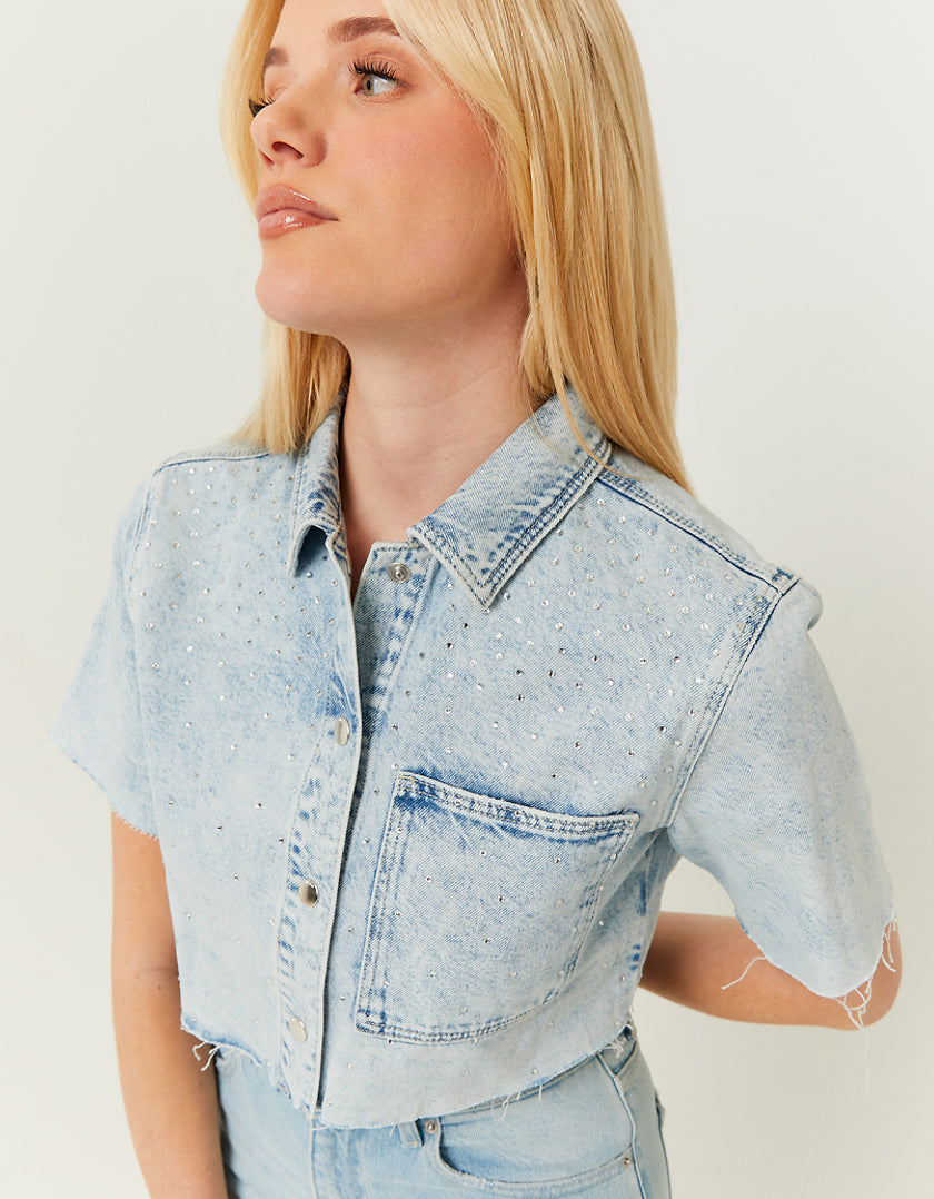 Ladies Cropped Denim Shirt With Strass-Closer View Of Front
