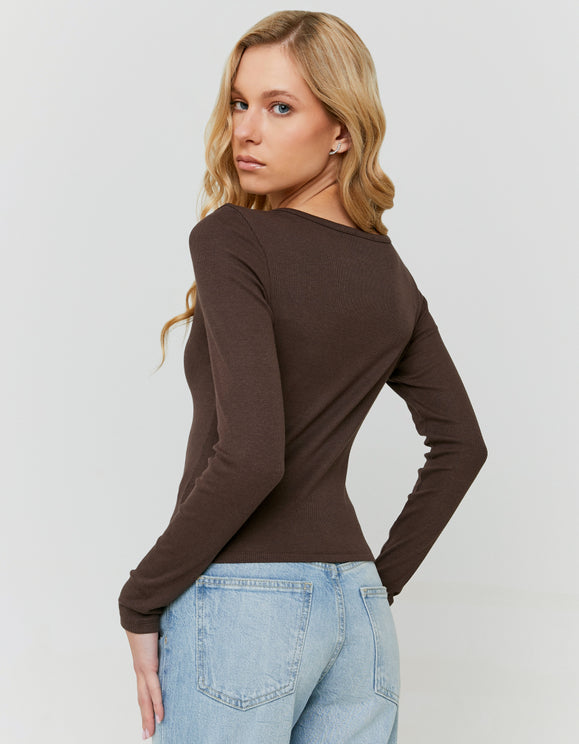 Tally Weijl brown long sleeve T-shirt with lace detail, back view worn by model