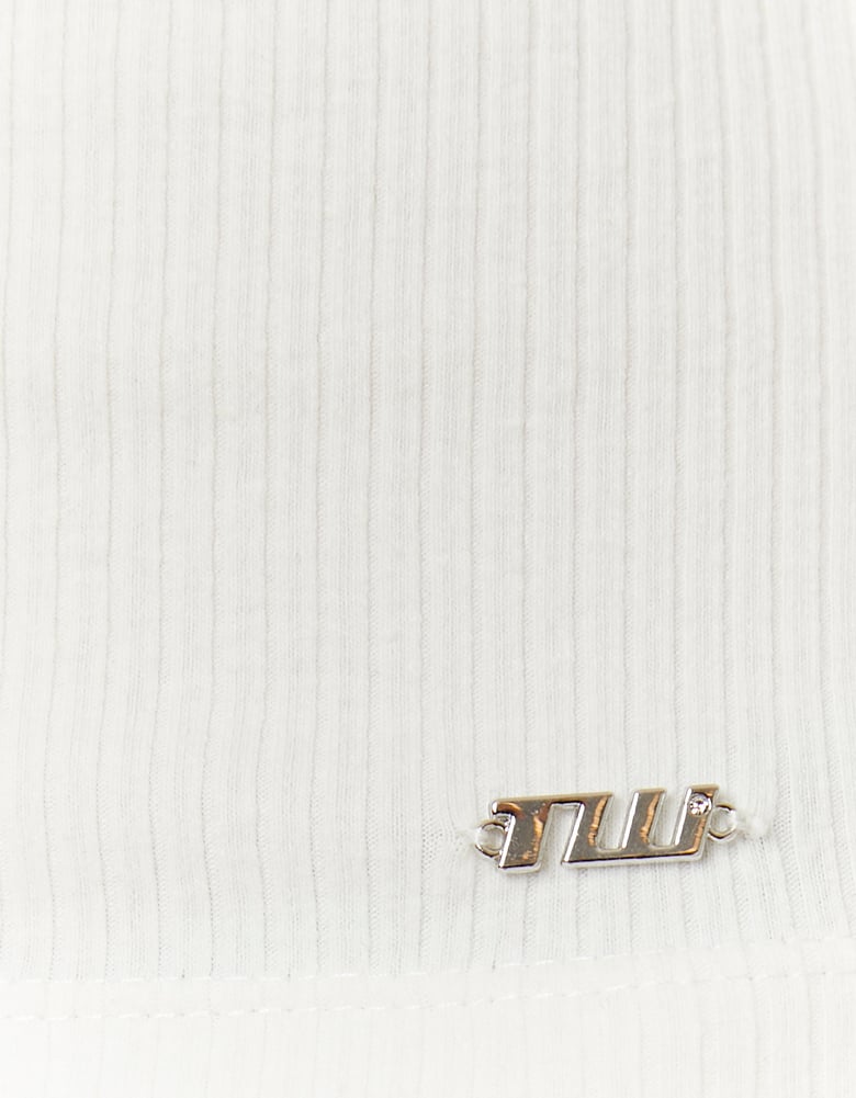 Ladies Basic Plain White Top-Close Up View