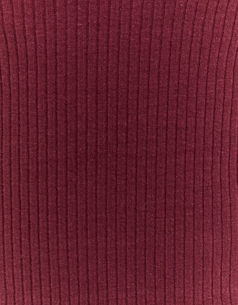 Ladies Burgundy Basic Regular Fit T-Shirt-Closer Up View of Pattern