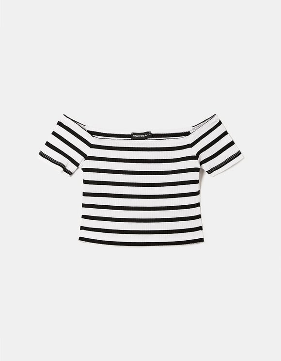 STRIPED CROPPED TOP FRONT VIEW