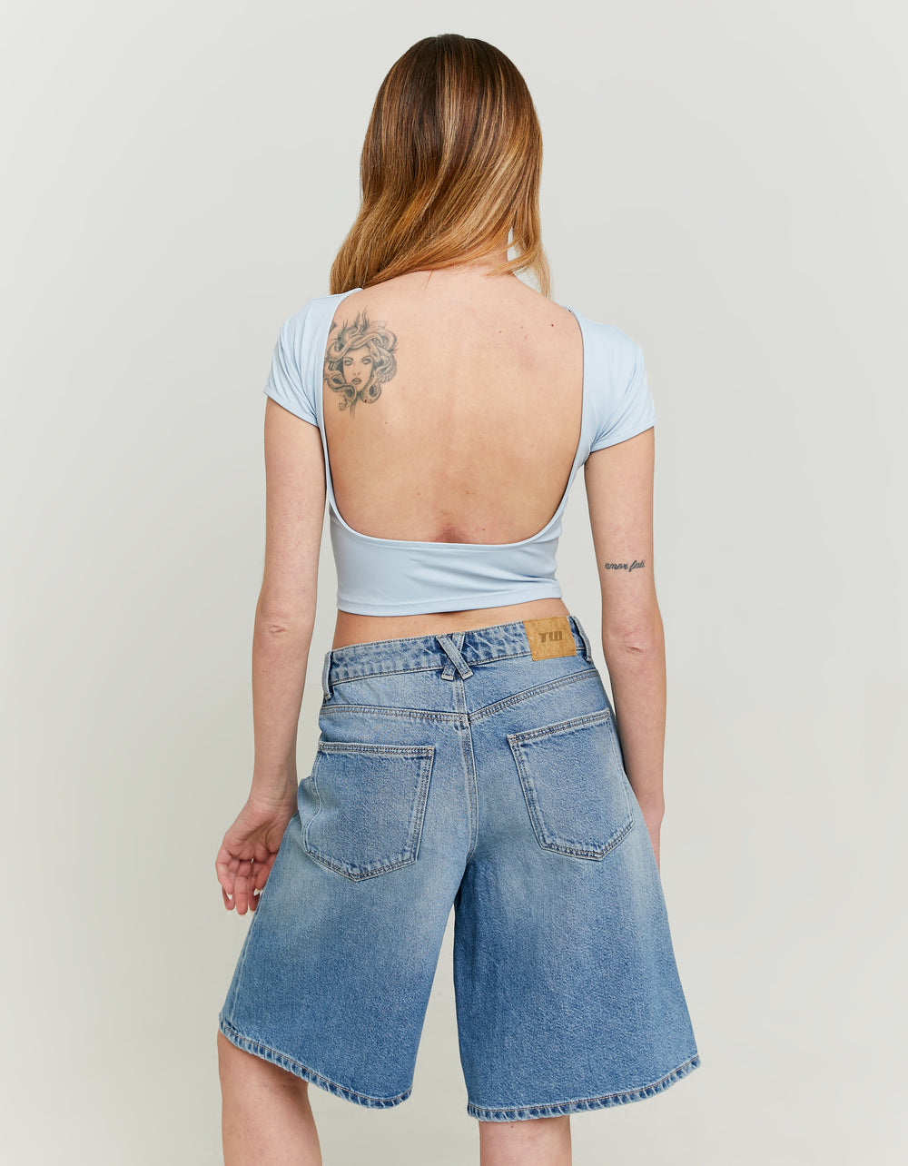 Ladies Blue Blackless Basic Top-Model Back View
