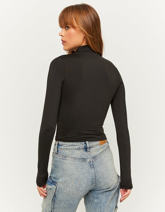 Ladies Black Long Sleeve Basic T-Shirt-Model Back View