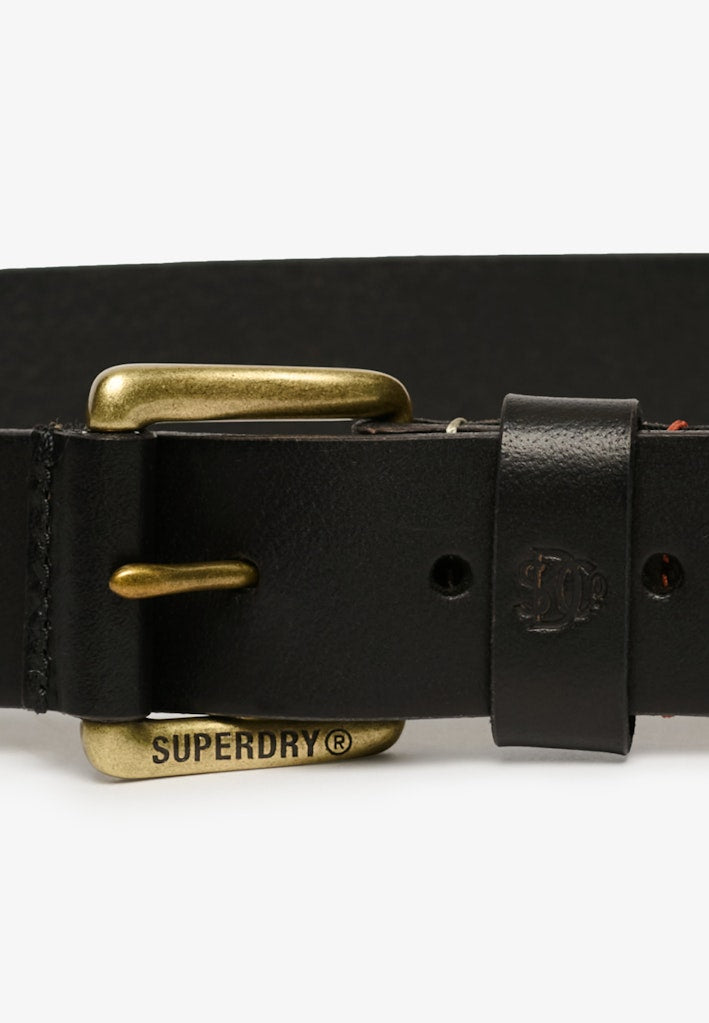 Tip detail of the Superdry Black Classic Leather Belt