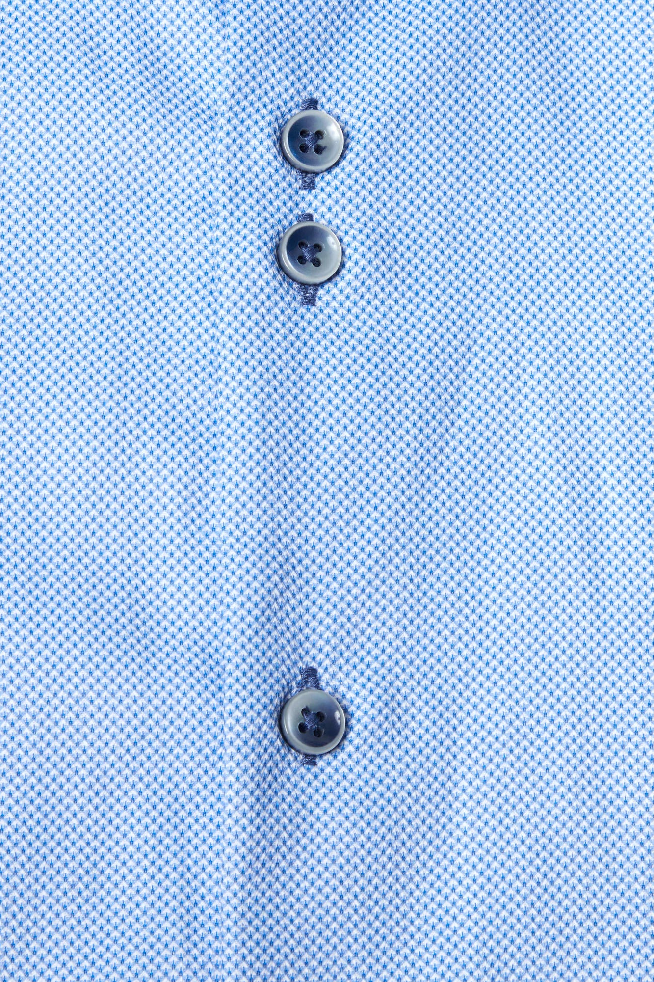 Men's Yang Long Sleeve Blue Shirt-Button detail