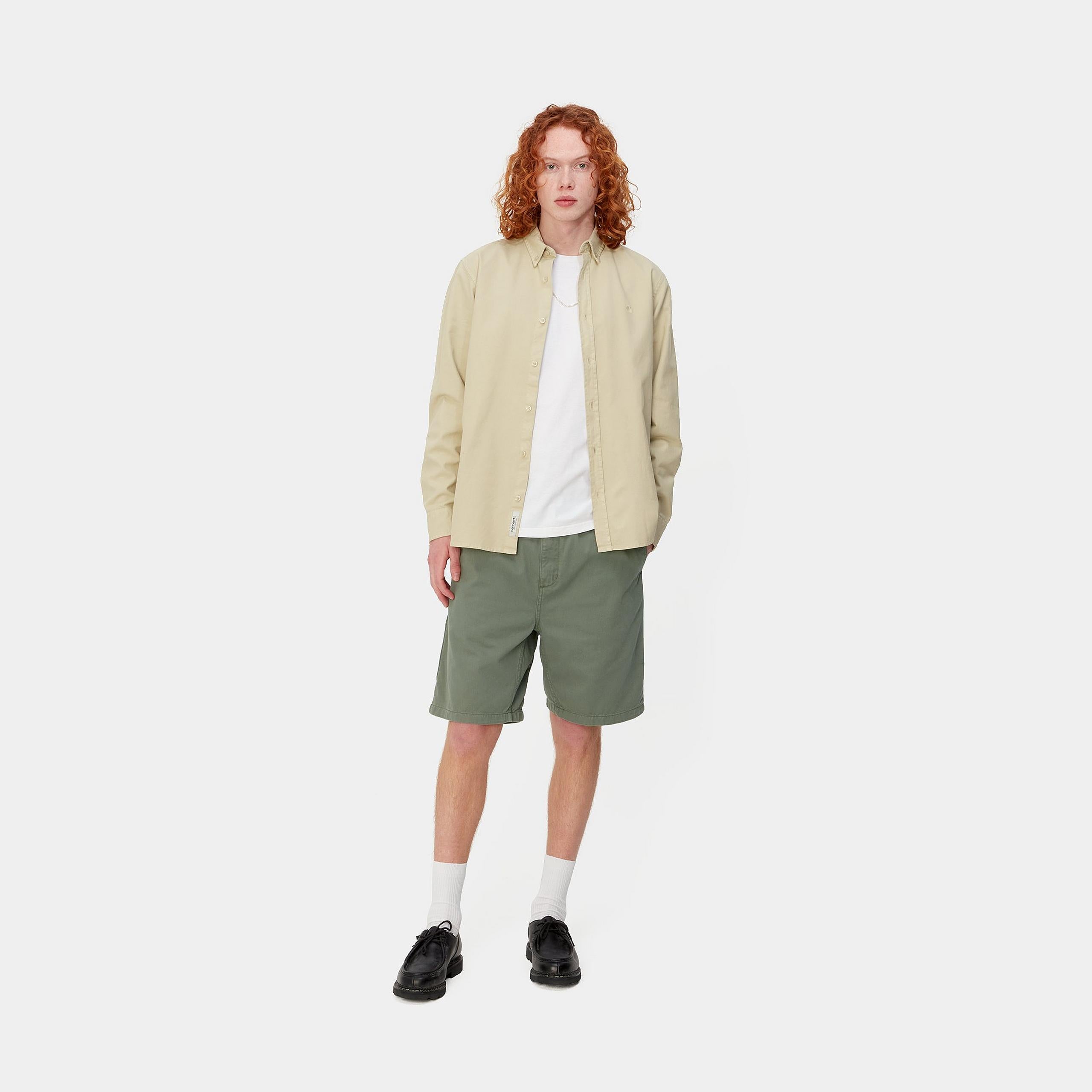 Carhartt WIP Flint Short-Park Park model front view