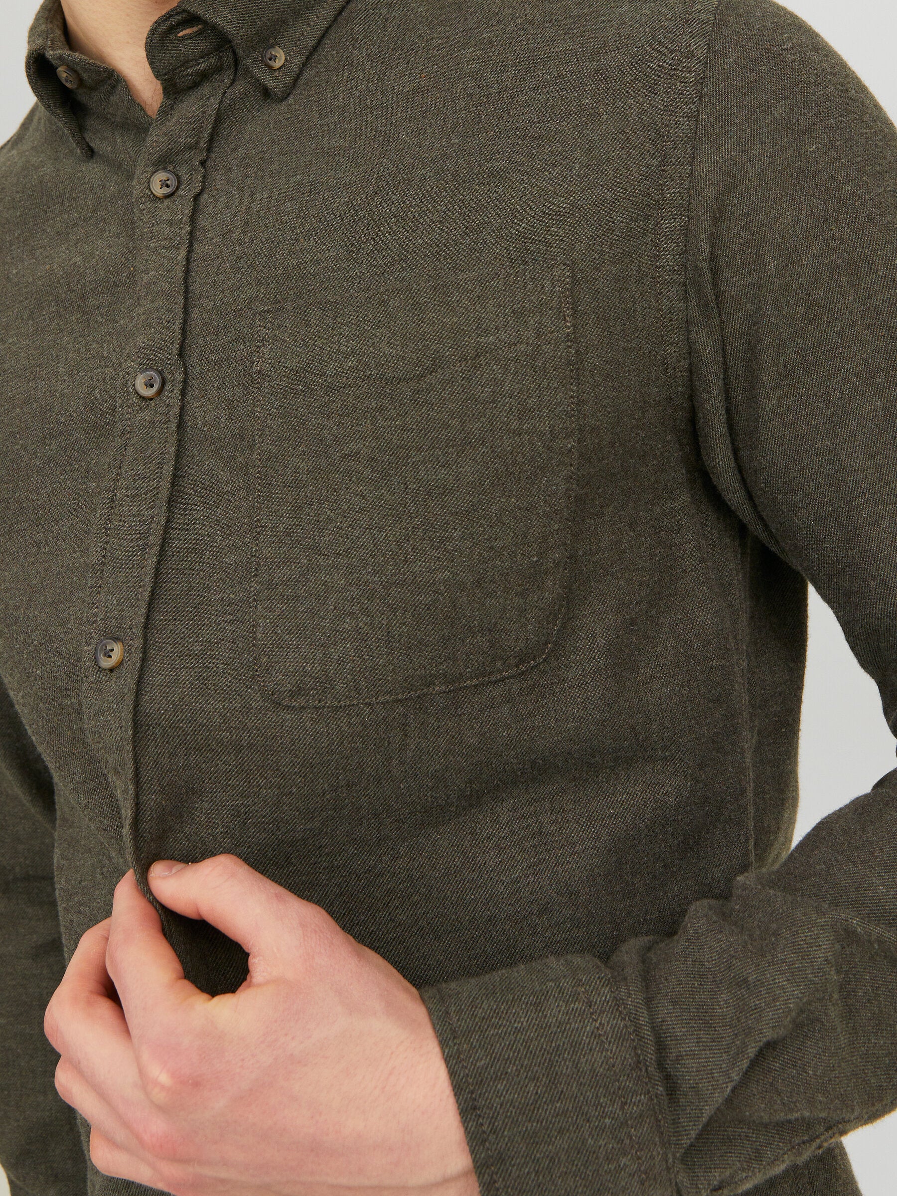 Classic Rosin Melange Shirt Rosin-Chest pocket detail