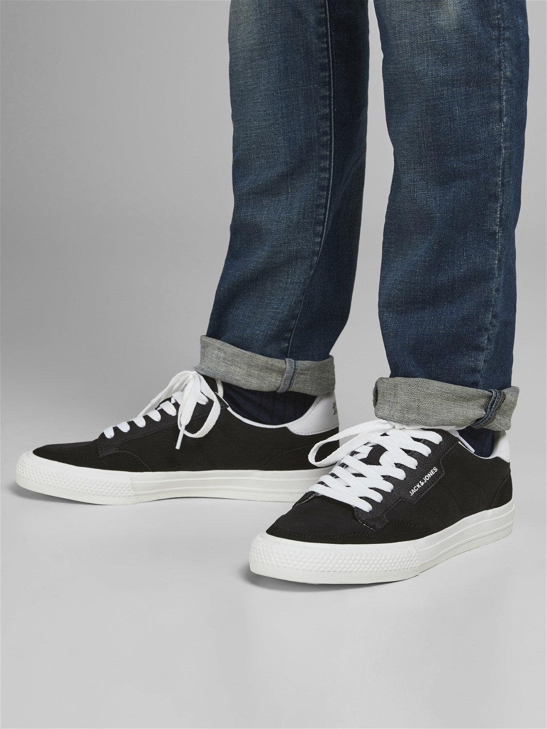 JACK JONES FOOTWEAR Morden Combo Trainers - Anthracite Anthracite model front view