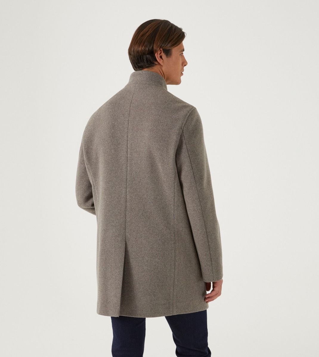 Skopes Faulkner Oat Overcoat Oat detail view