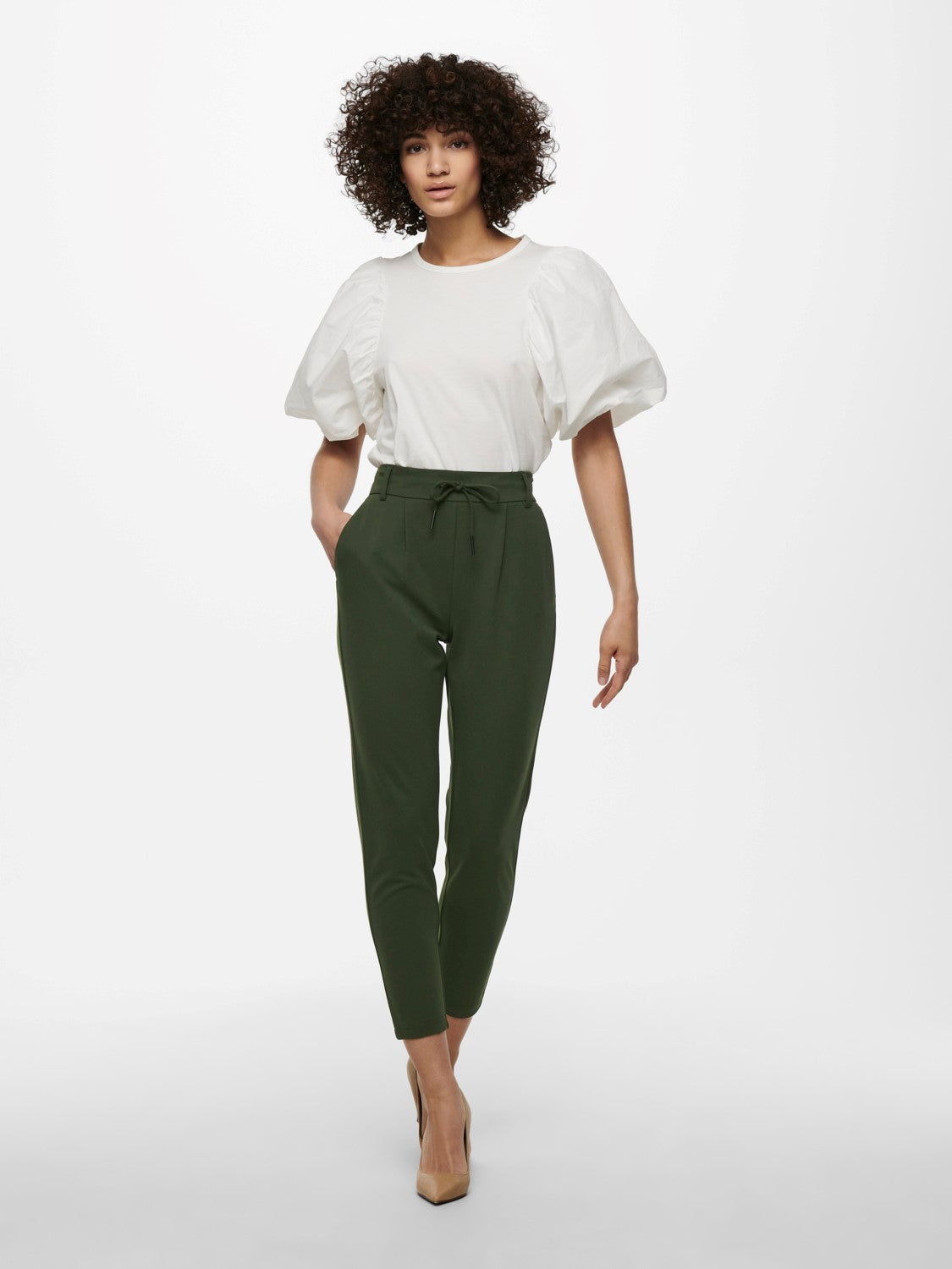 ONLY Poptrash Life Easy Peat Pant Peat model front view