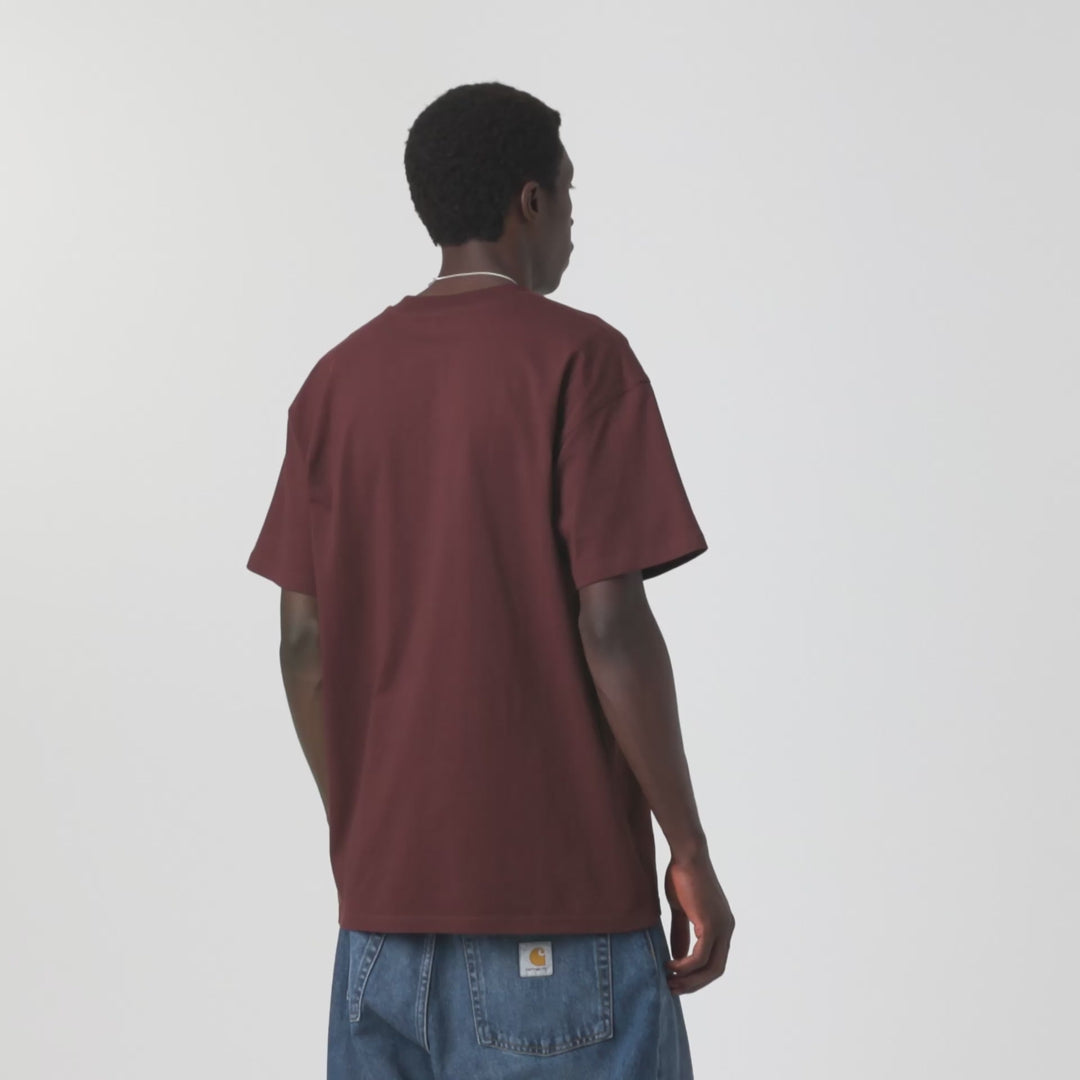 S/S American Script T-Shirt - Amarone