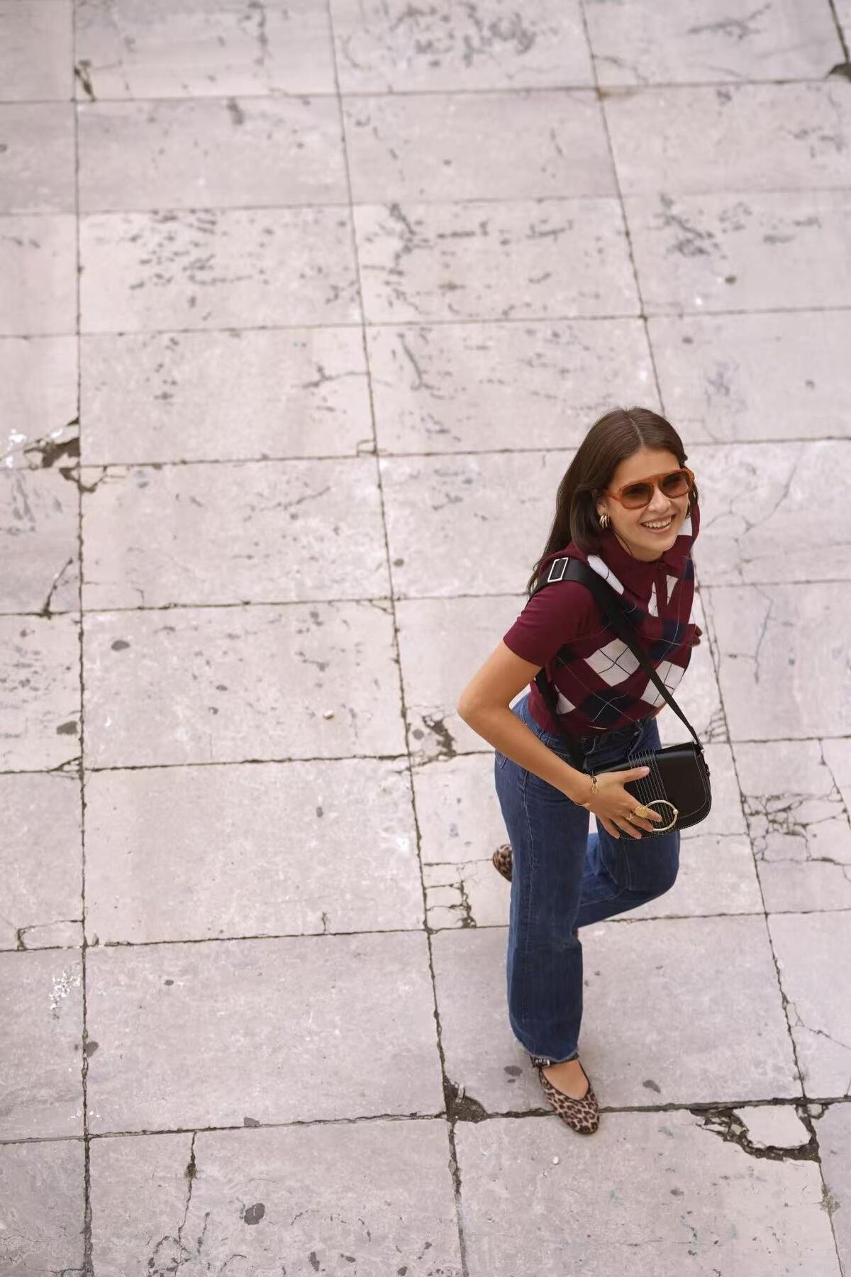 Ladies Short Sleeve Burgundy Plaid Print Sweater-